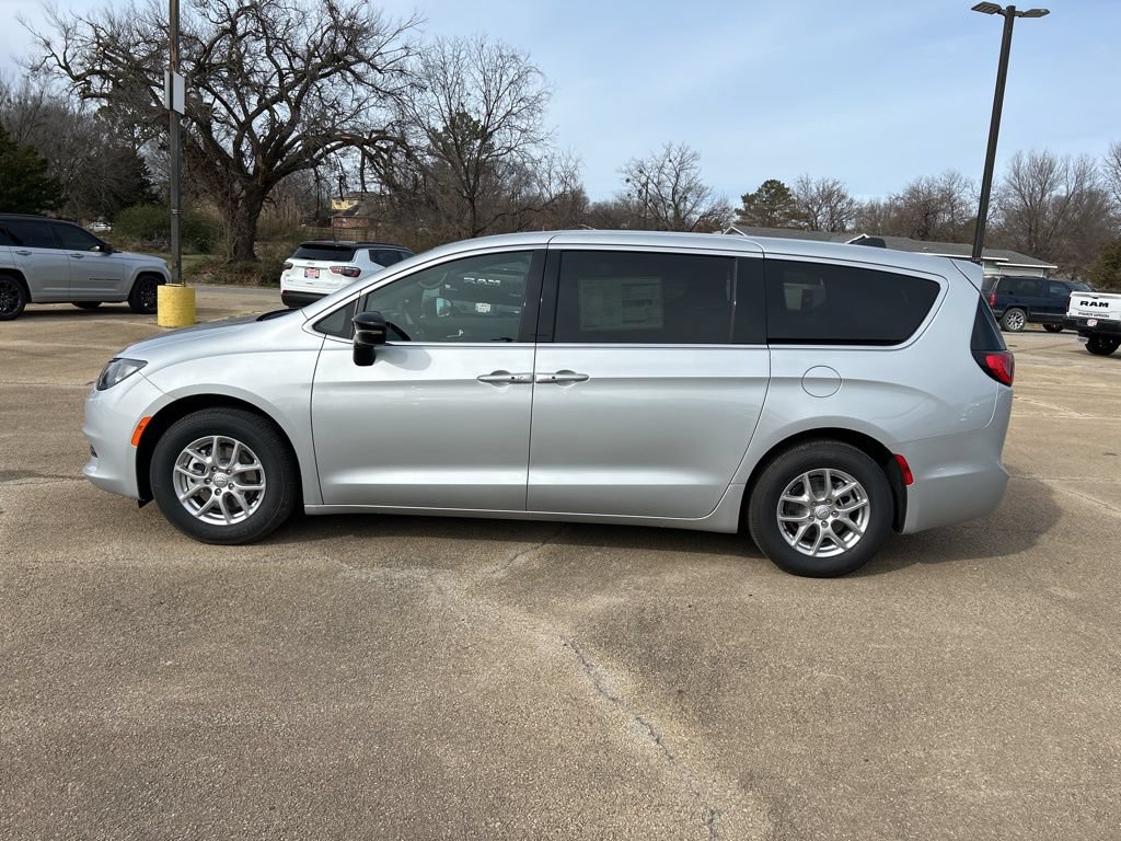 New 2026 Chrysler Voyager LX FWD image 2