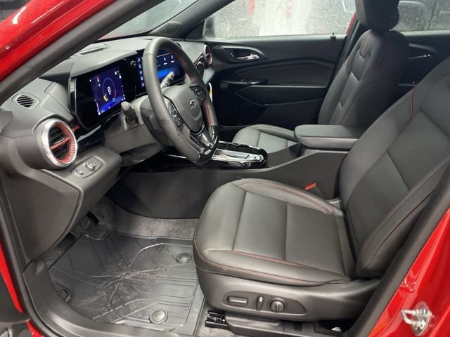 New 2026 Chevrolet Trax RS w/ Sunroof Package FWD image 22