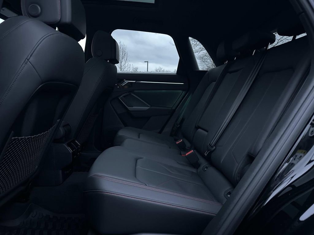 New 2025 Audi Q3 2.0T Premium Plus image 29