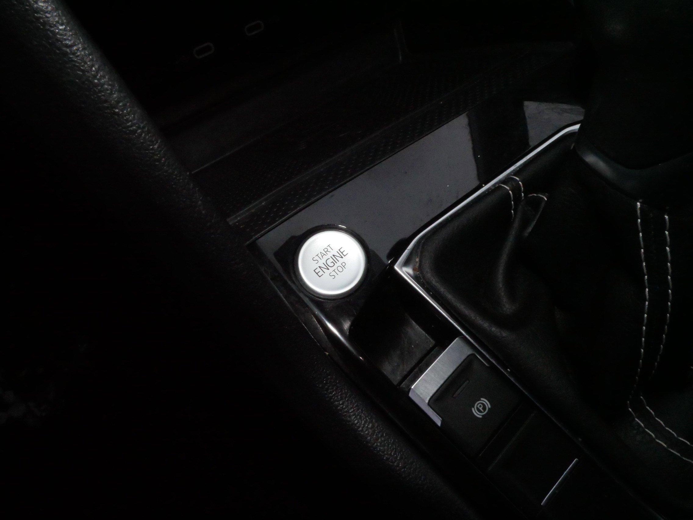 Certified 2023 Volkswagen Taos SE w/ Panoramic Sunroof Package image 29