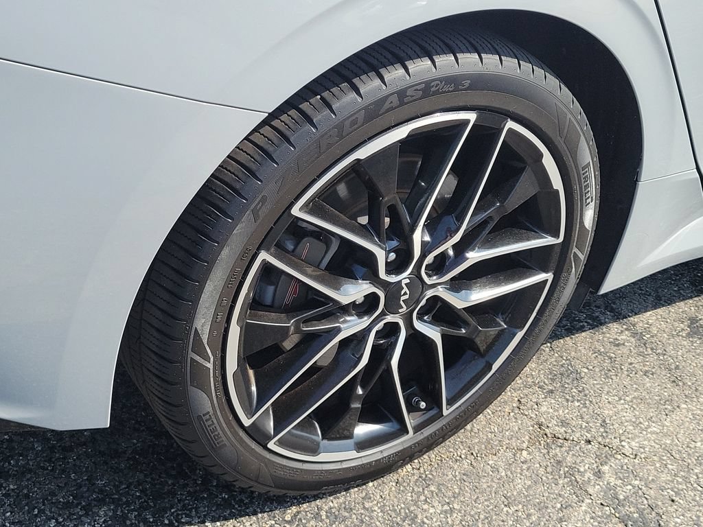Used 2023 Kia K5 GT w/ GT1 Package FWD image 5