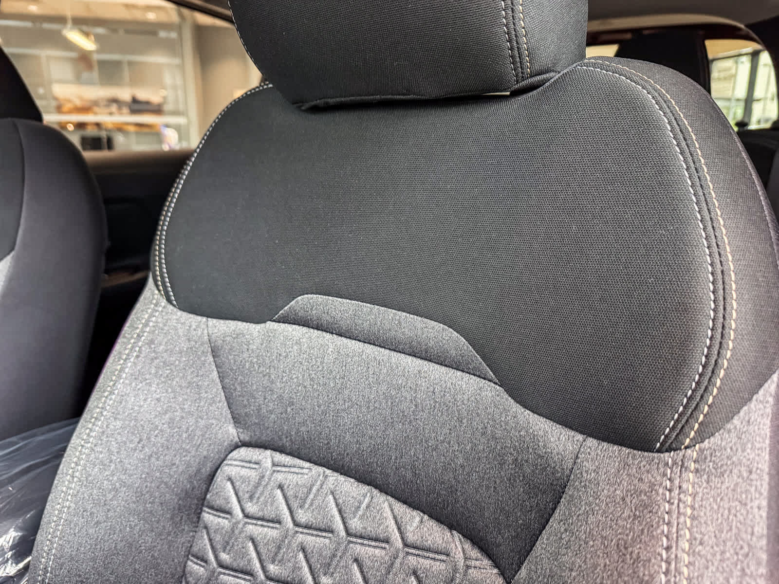 New 2025 Nissan Kicks SV FWD image 25
