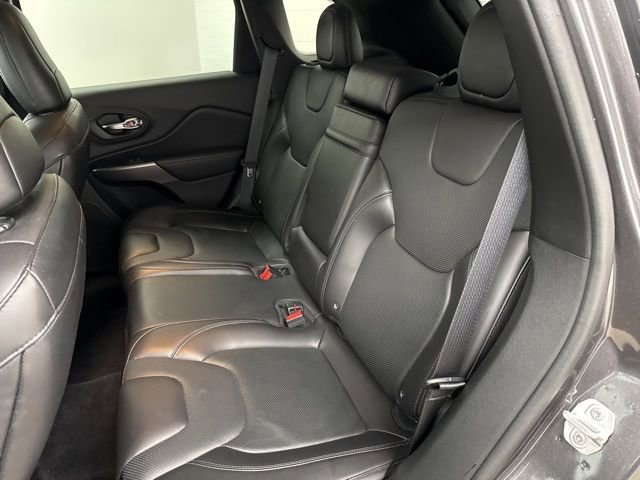 Used 2019 Jeep Cherokee Limited w/ Technology Group image 19