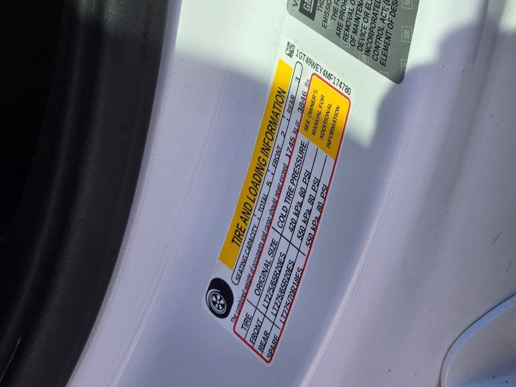 Used 2021 GMC Sierra 3500 Denali w/ Technology Package image 38