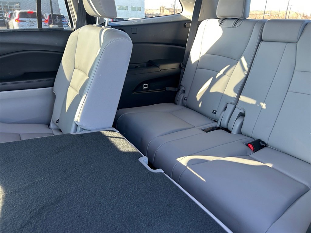 Used 2022 Honda Pilot Special Edition image 16
