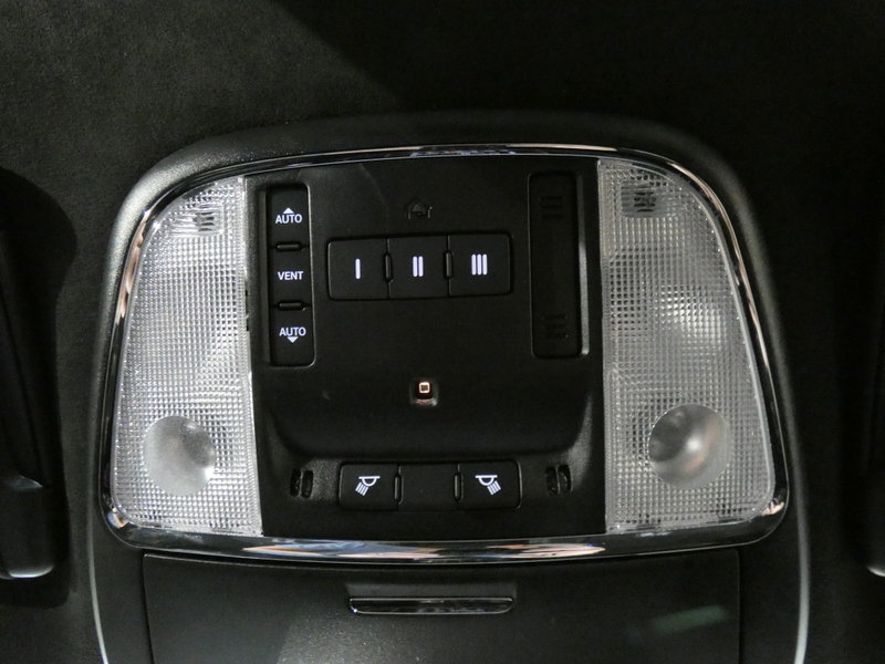 Used 2023 Dodge Charger Scat Pack w/ Dynamics Package RWD image 16