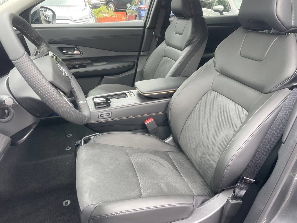 Certified 2023 Nissan Ariya AWD image 7