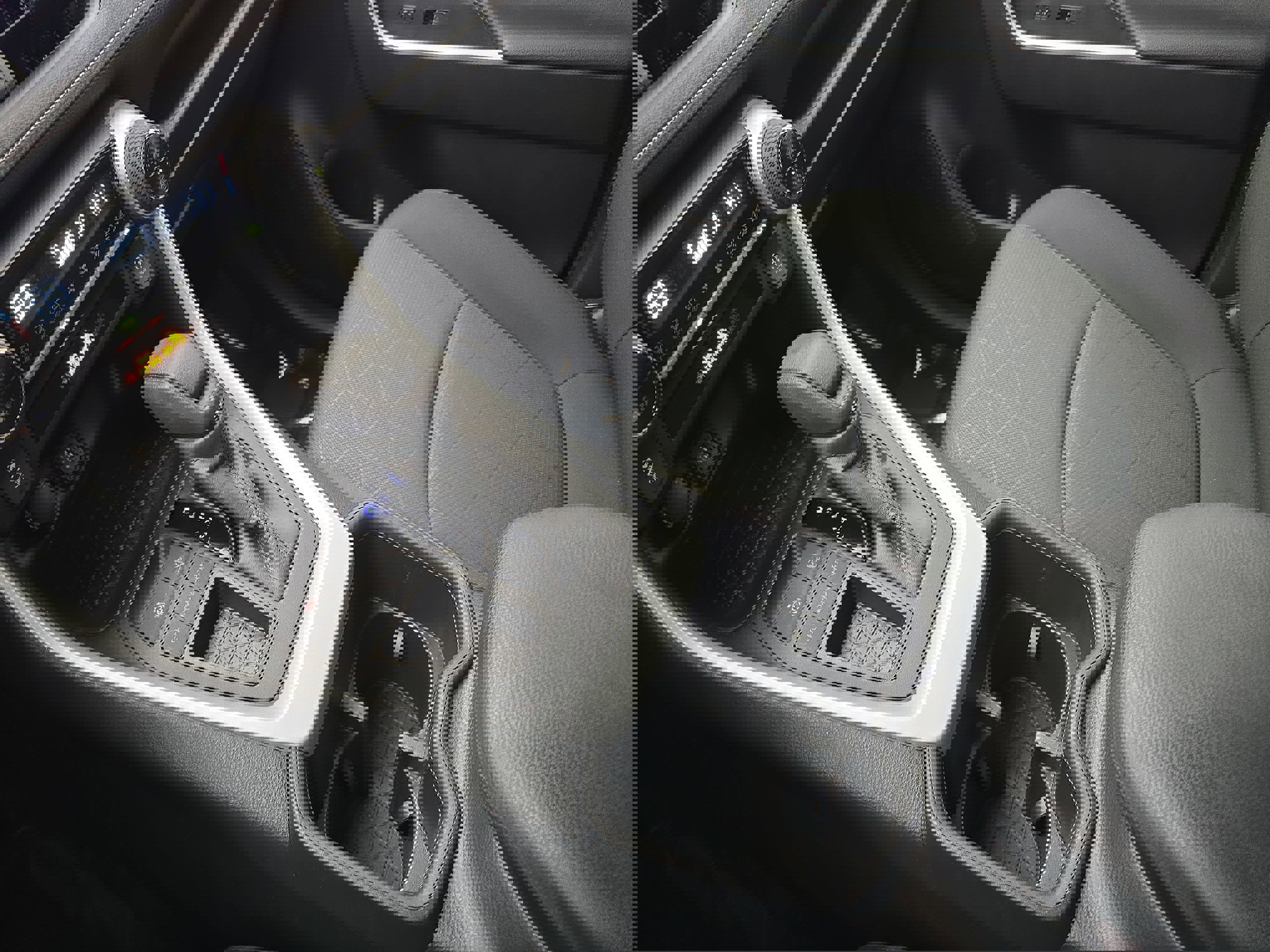 Used 2023 Toyota RAV4 XLE w/ Convenience Package image 24