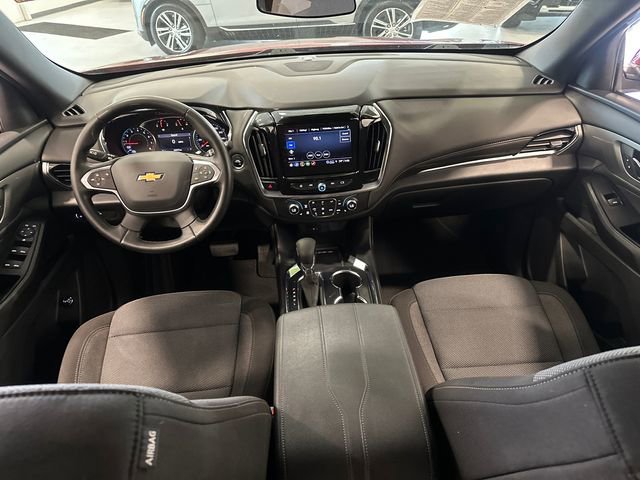 Used 2023 Chevrolet Traverse LT image 15