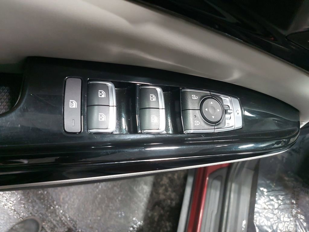 Used 2023 Kia Carnival SX Prestige image 49