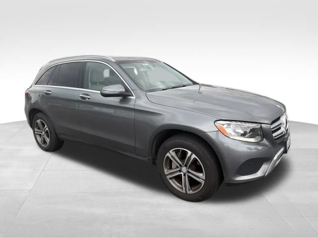Used 2017 Mercedes-Benz GLC 300 4MATIC image 11