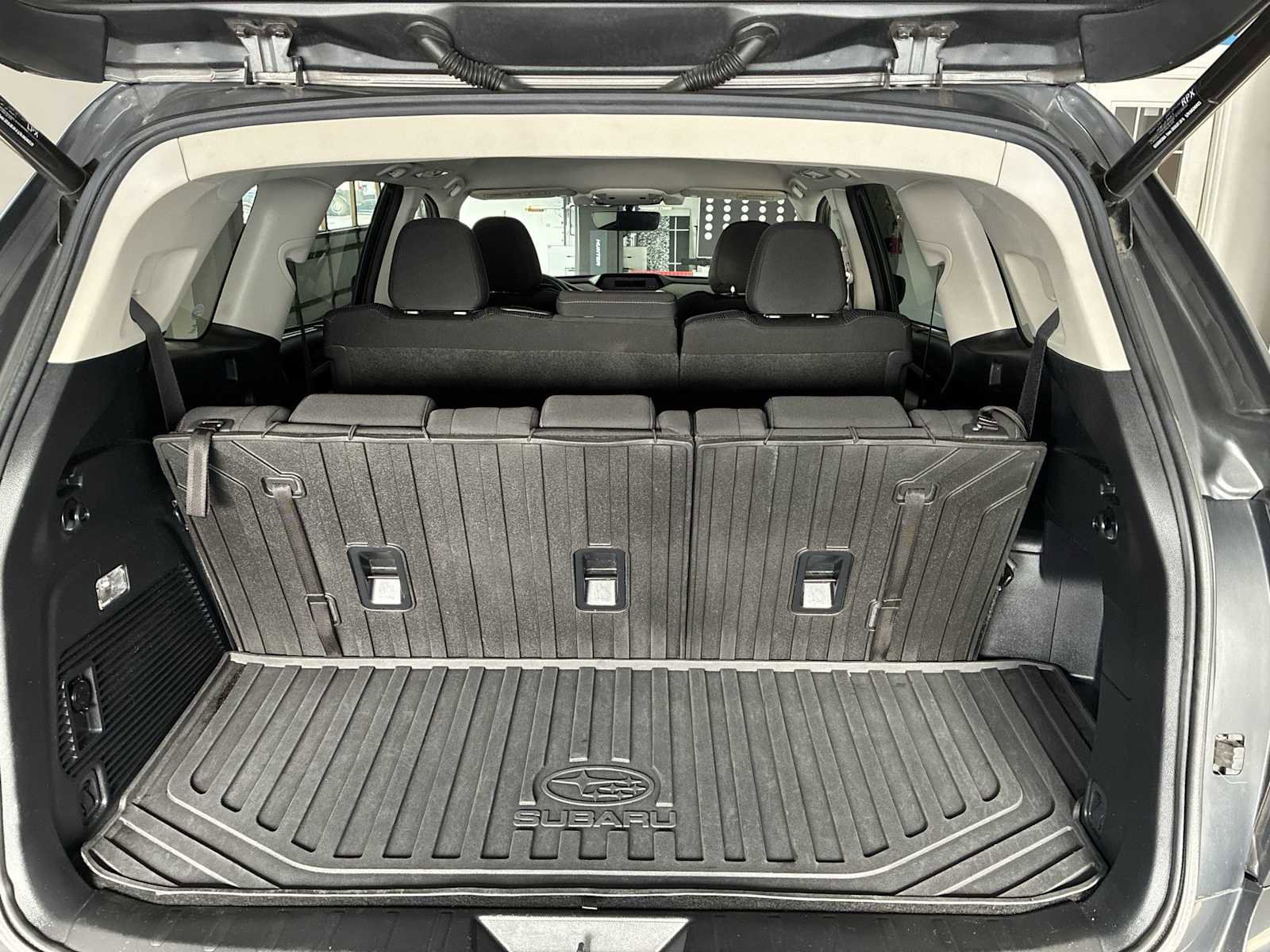 Used 2019 Subaru Ascent Premium image 19