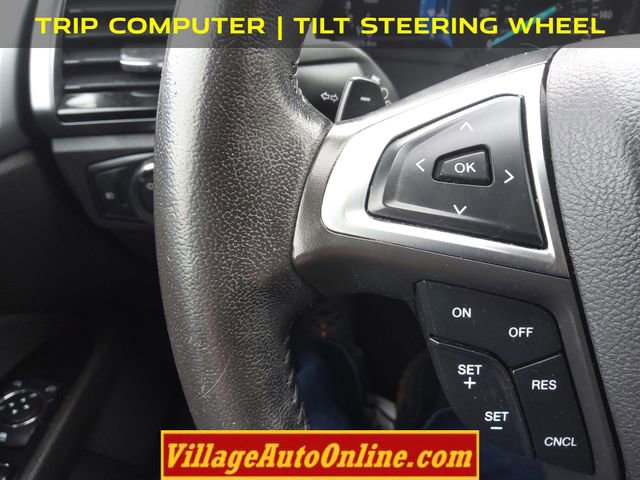 Used 2016 Ford Fusion SE image 17