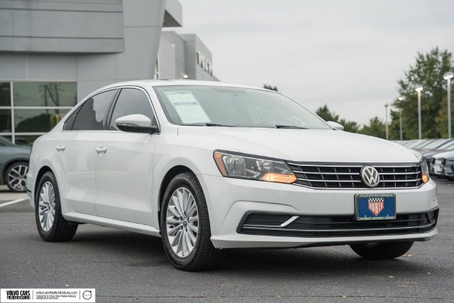 Used 2016 Volkswagen Passat 1.8T SE