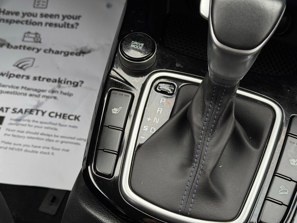 Used 2022 Kia Seltos Nightfall Edition image 36