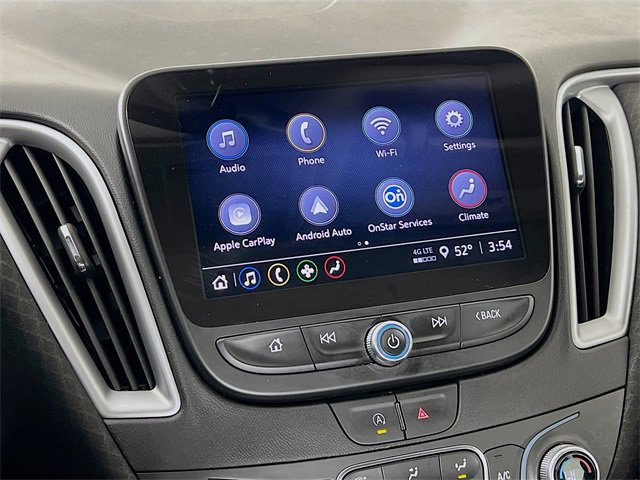 Used 2024 Chevrolet Malibu LT image 17