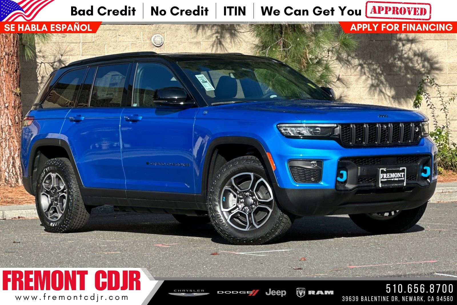 New 2023 Jeep Grand Cherokee Trailhawk w/ Advanced Protech Group II