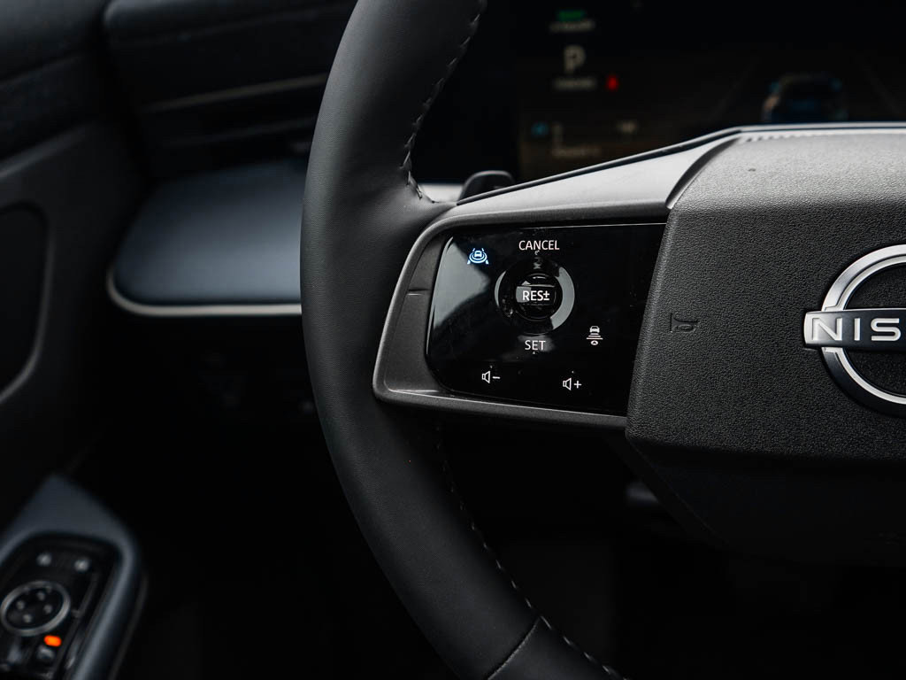 New 2026 Nissan Leaf SV+ w/ Illuminated Package FWD image 19
