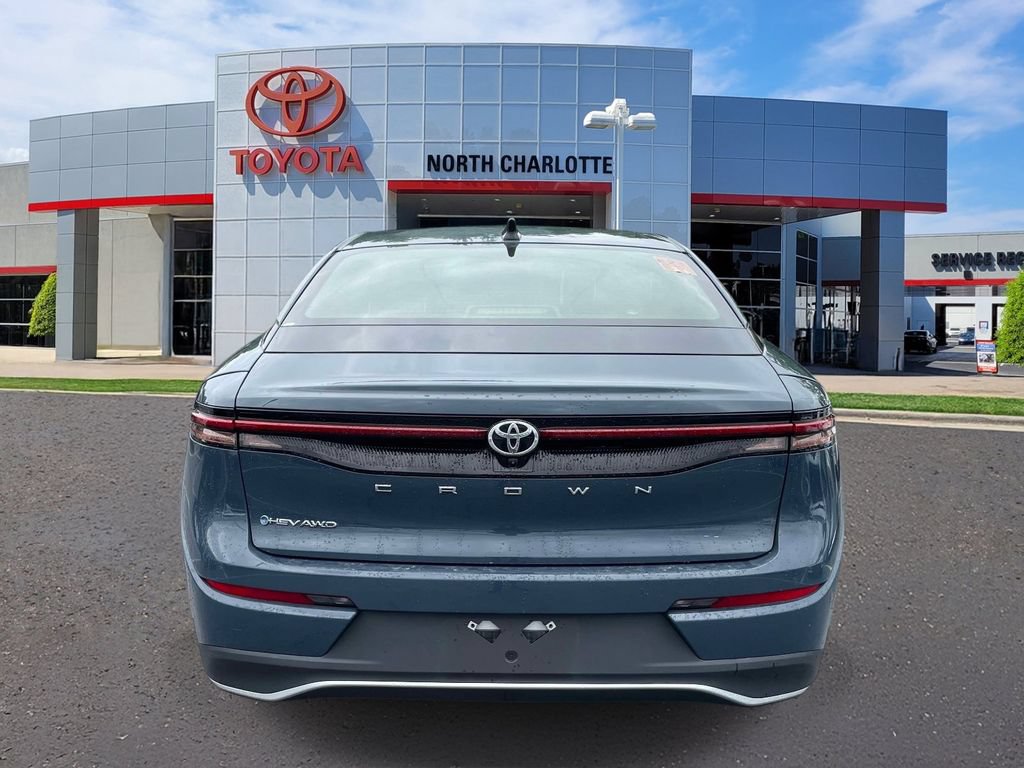 Used 2026 Toyota Crown AWD/4WD image 7
