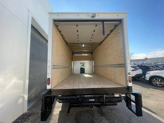 New 2024 Ford E-450 and Econoline 450 Super Duty w/ Driver's Safety Package RWD image 9