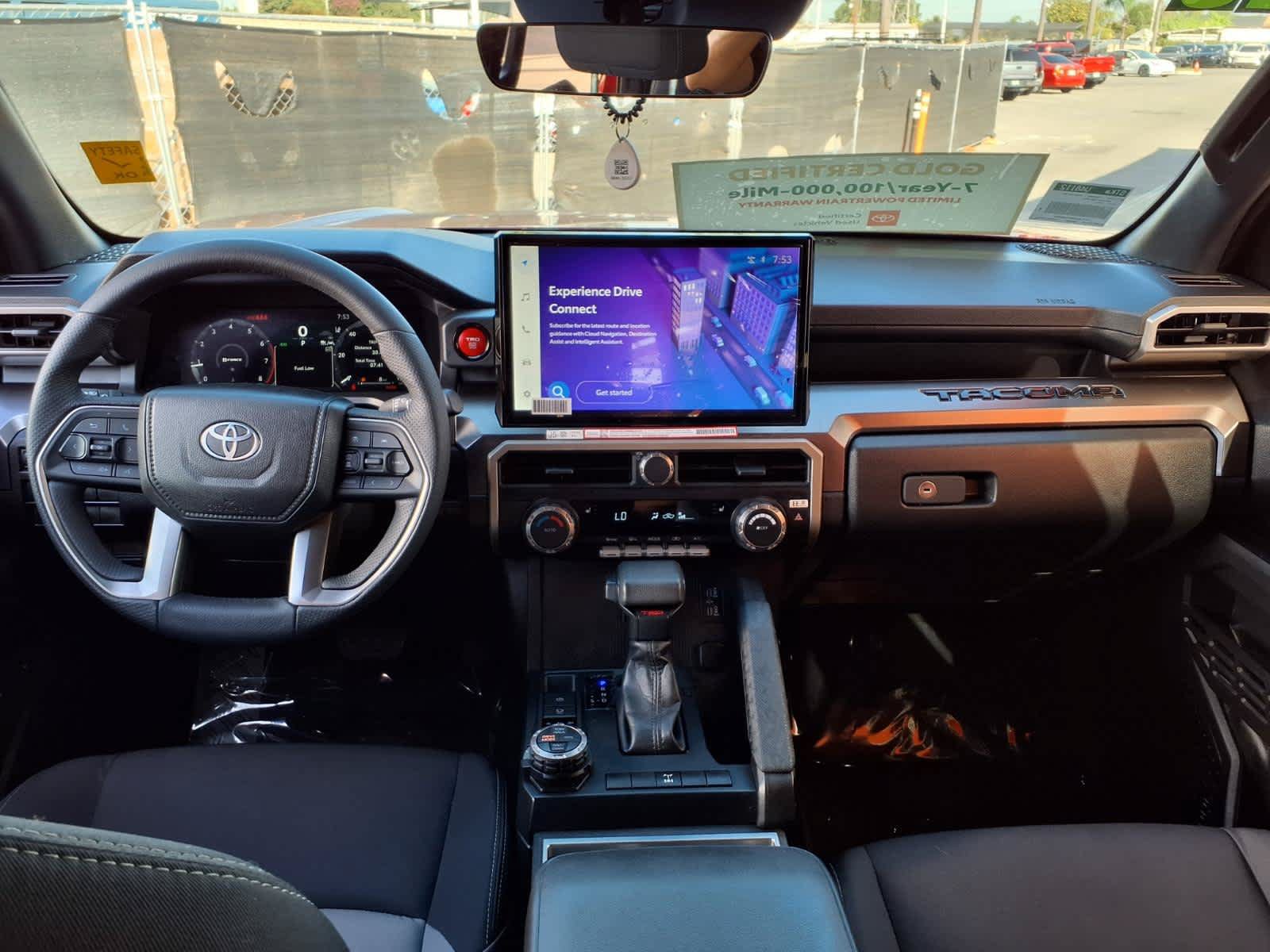 Certified 2025 Toyota Tacoma TRD Off-Road AWD/4WD image 13