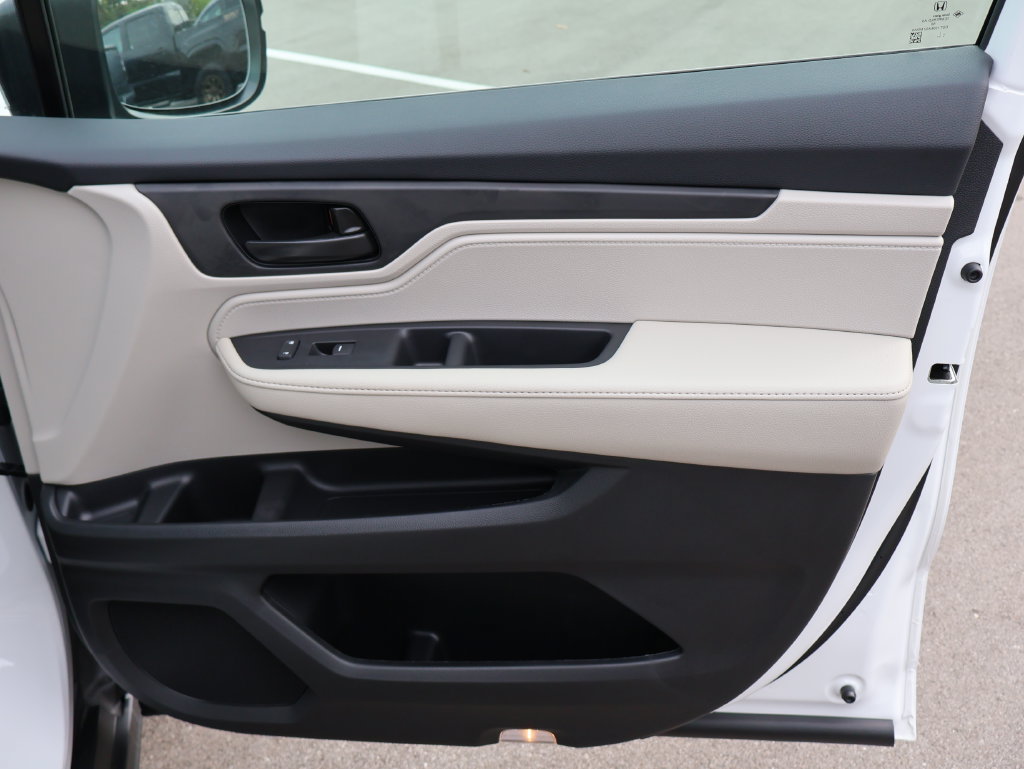 New 2027 Honda Odyssey EX-L image 11