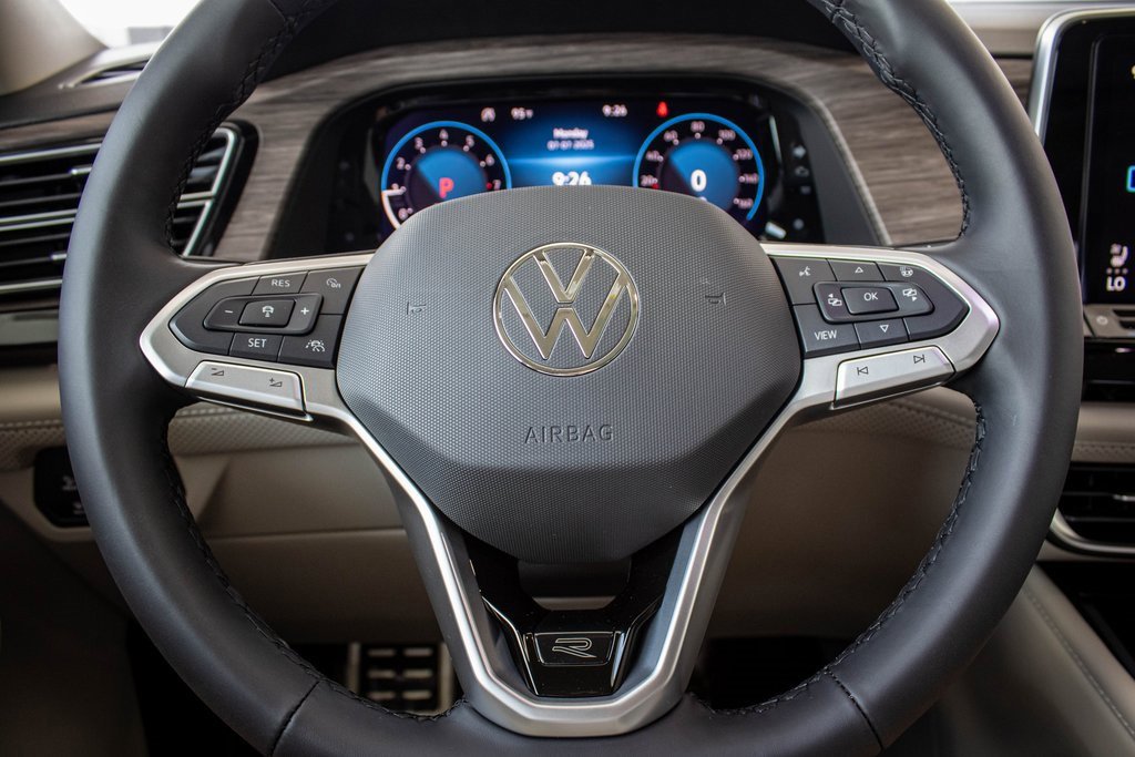 New 2025 Volkswagen Atlas SEL Premium R-Line image 35