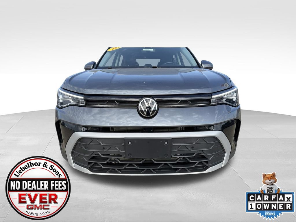 Used 2025 Volkswagen Taos SE AWD/4WD image 12