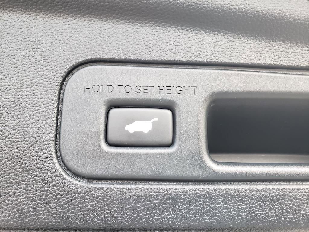 Certified 2023 Acura MDX Technology image 9