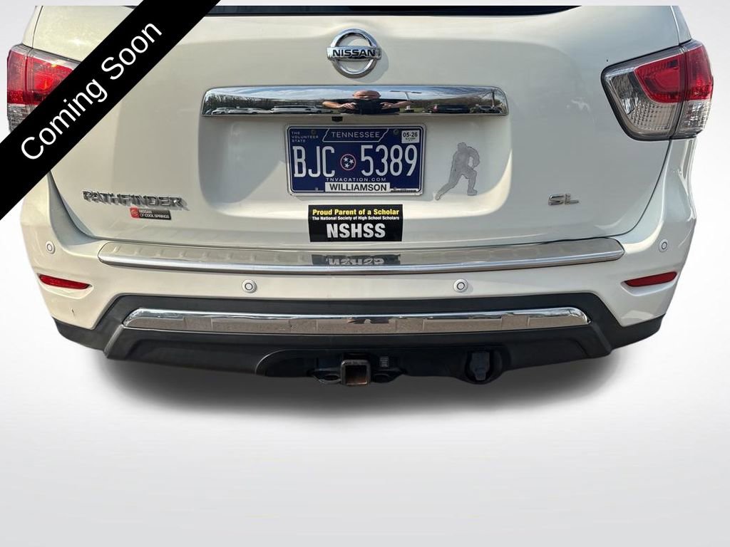 Used 2014 Nissan Pathfinder SL w/ SL Tech Package image 6