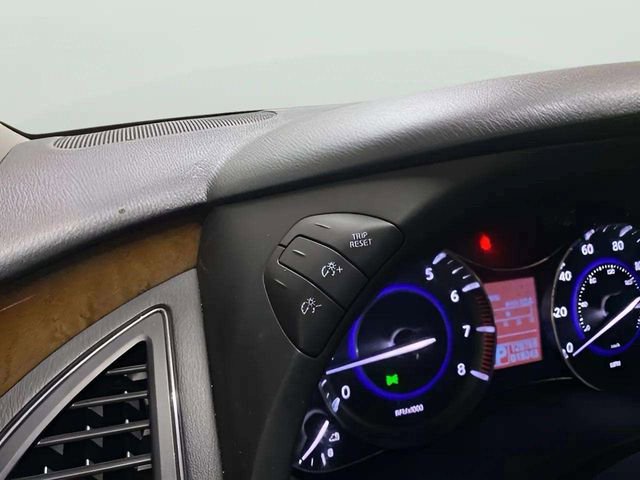 Used 2011 INFINITI QX56 2WD w/ Theater Pkg image 46