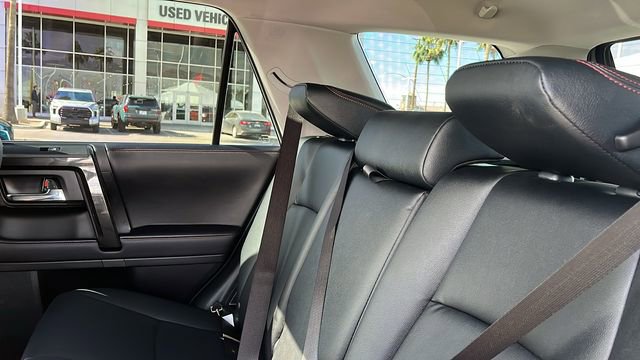 Used 2022 Toyota 4Runner TRD Off-Road Premium w/ Moonroof Package AWD/4WD image 19