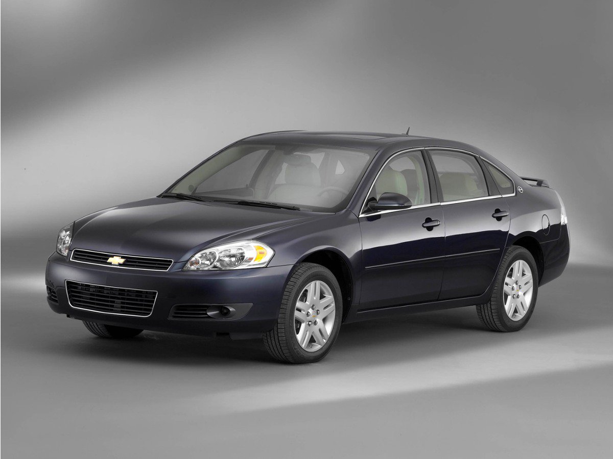 Used 2010 Chevrolet Impala LS FWD image 1
