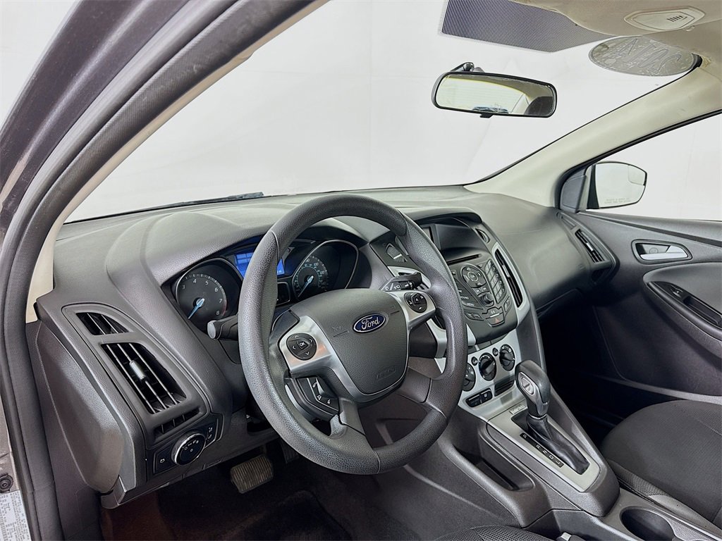 Used 2014 Ford Focus SE image 12