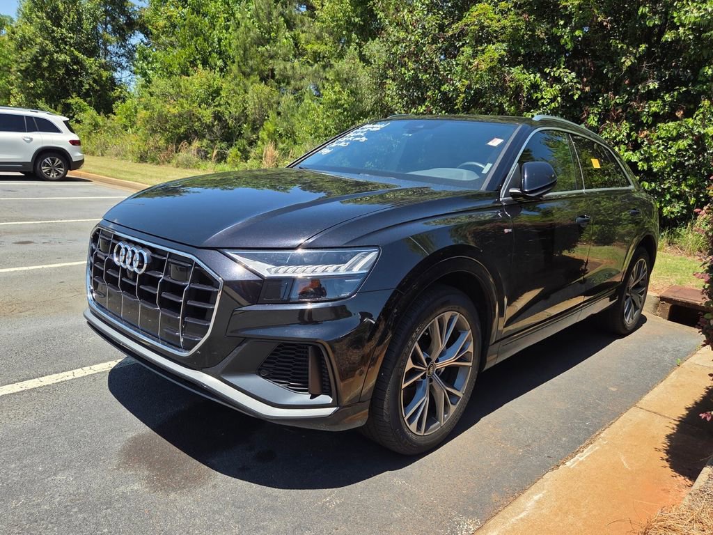 Used 2021 Audi Q8 Premium Plus w/ Premium Plus Package AWD/4WD image 3