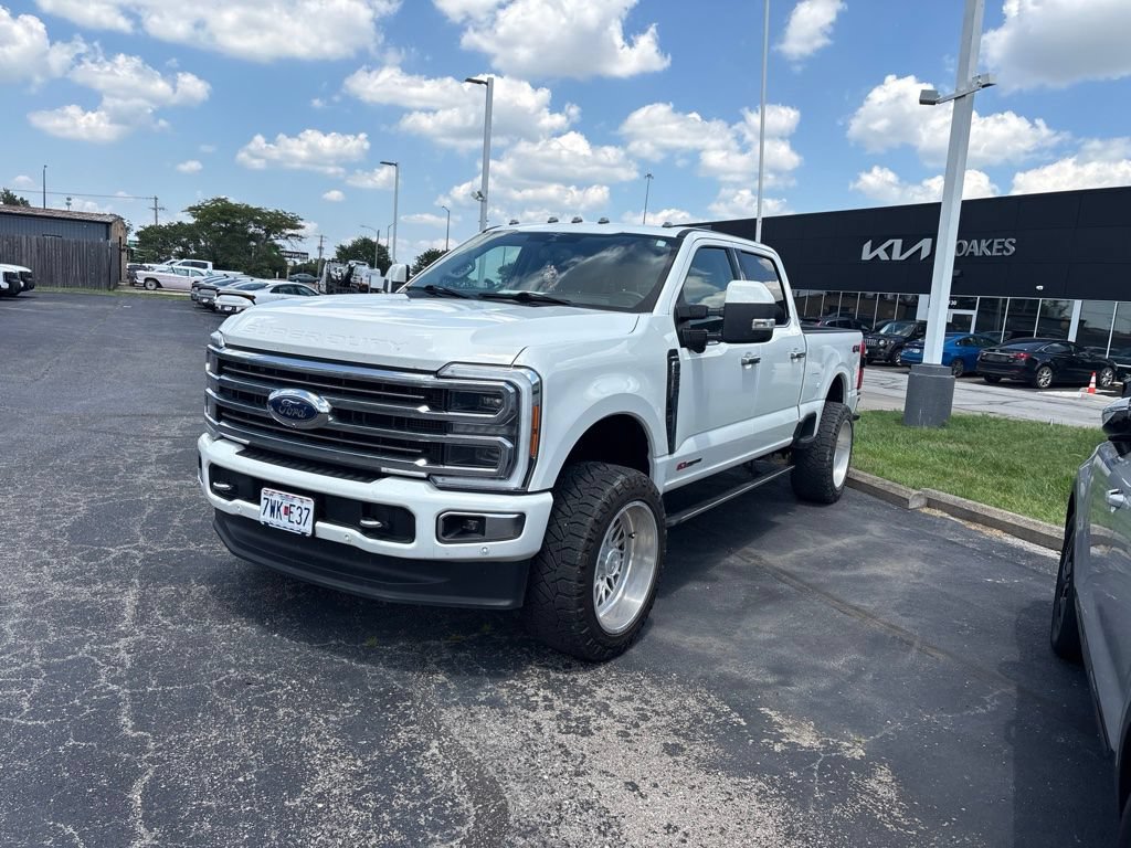 Used 2023 Ford F250 Limited AWD/4WD image 5
