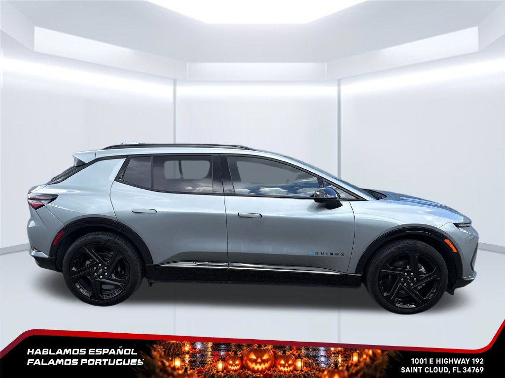 Certified 2024 Chevrolet Equinox EV RS FWD image 6
