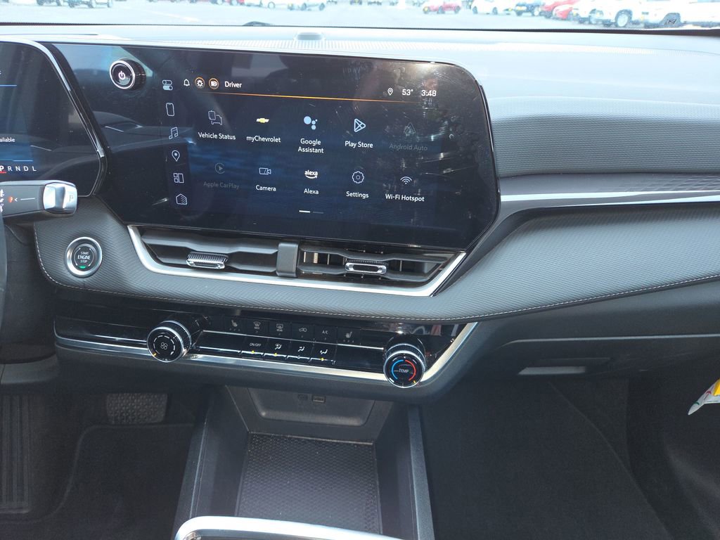 Used 2025 Chevrolet Equinox LT AWD/4WD image 16