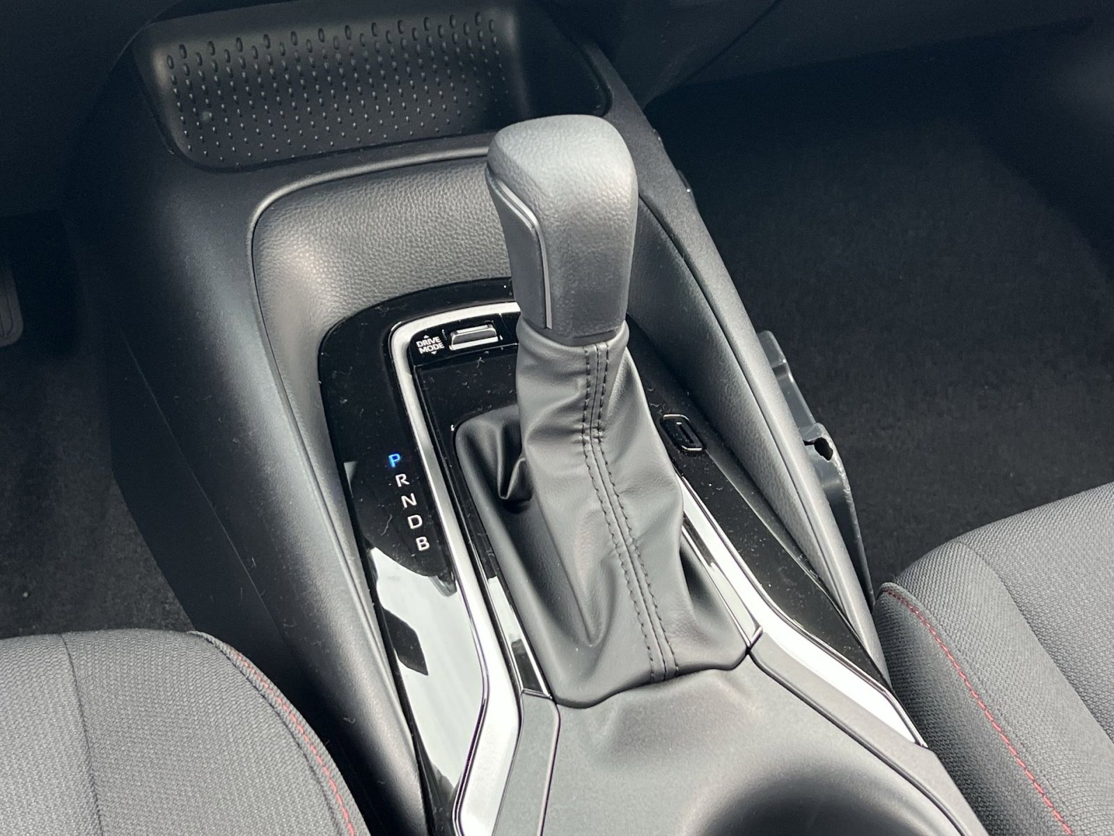 New 2026 Toyota Corolla SE image 18