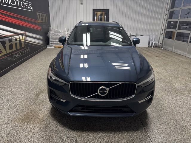 Used 2022 Volvo XC60 B5 Momentum image 29