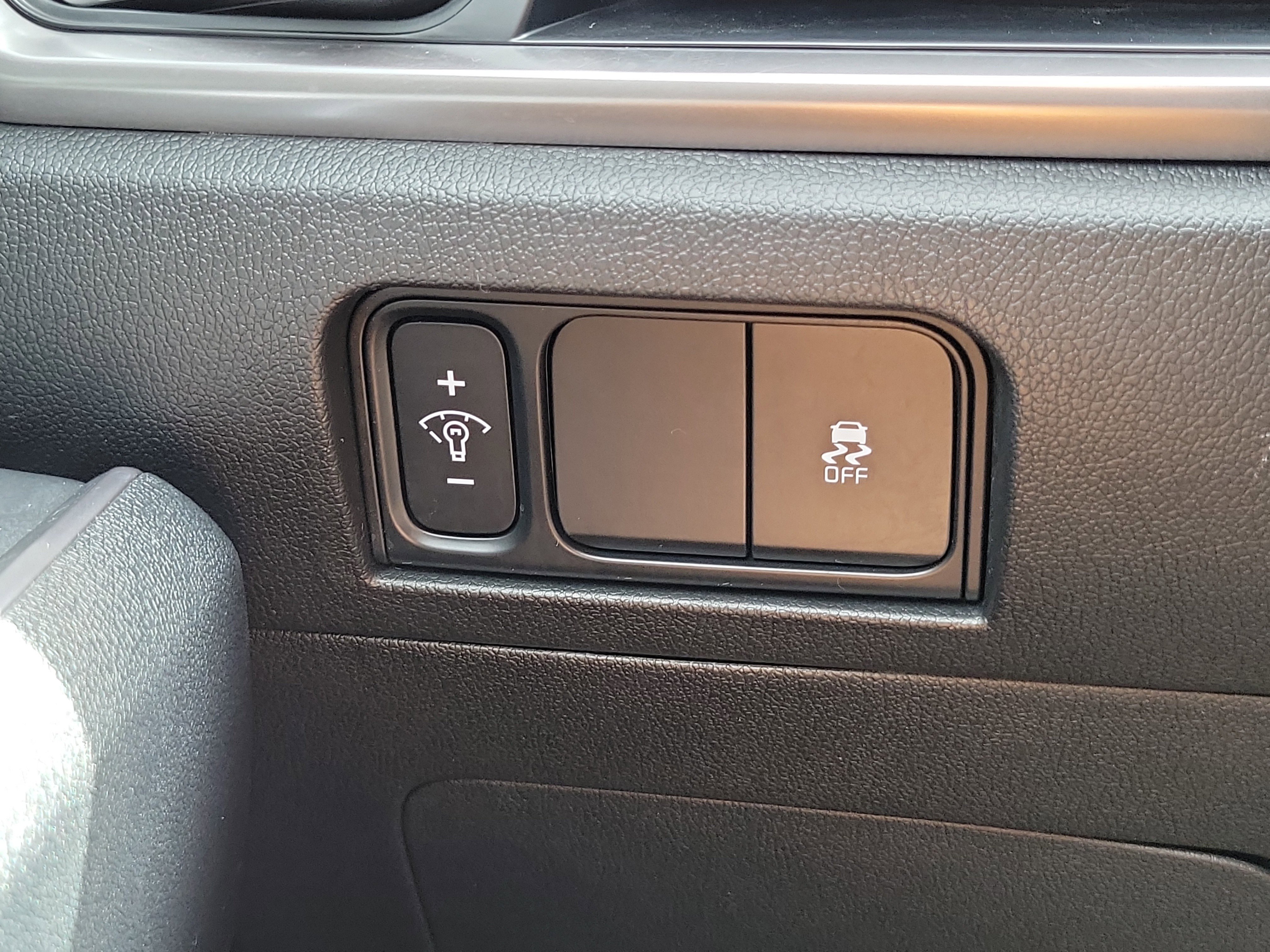 Used 2024 Kia Sorento S FWD image 28