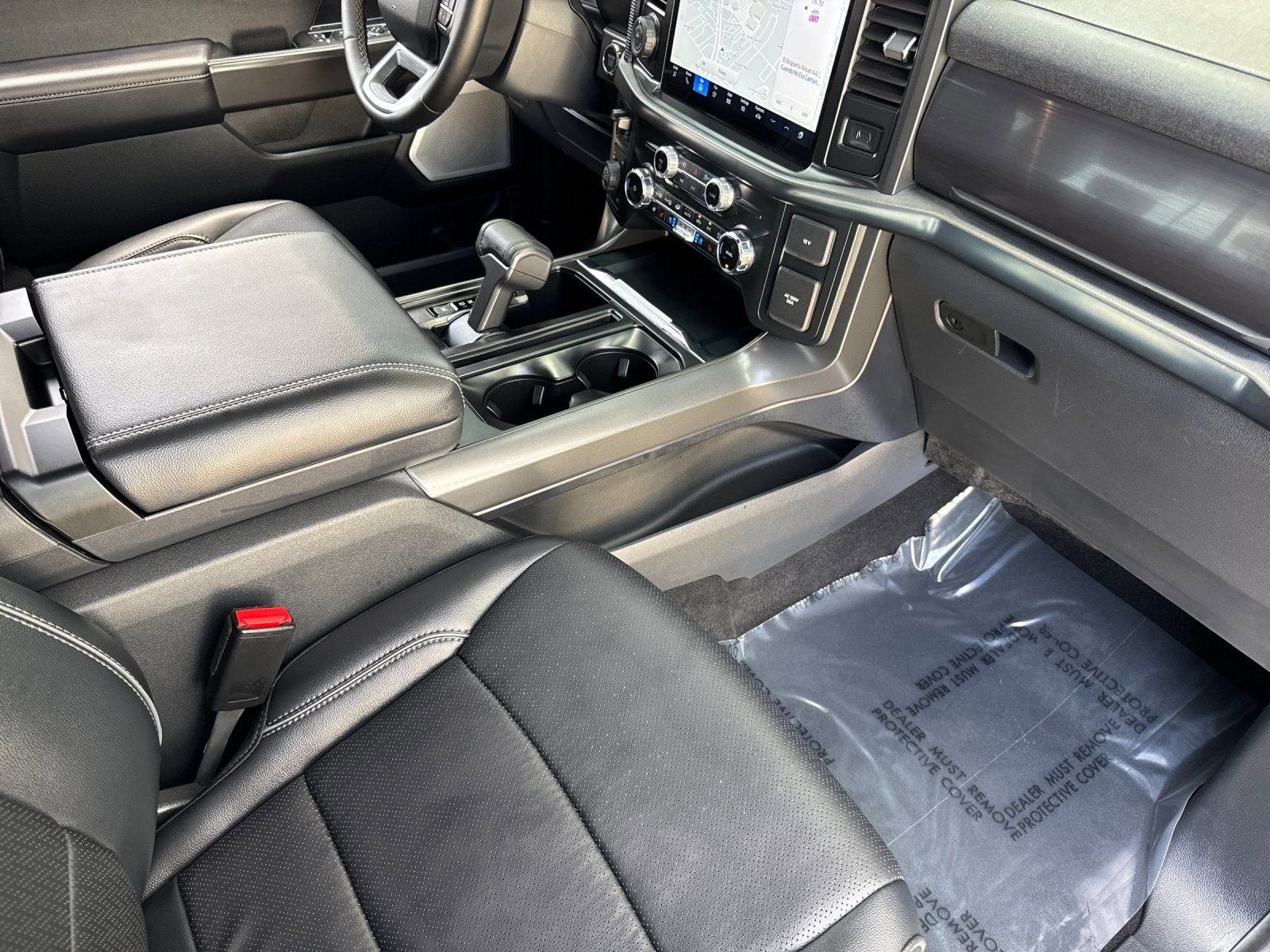 Used 2025 Ford F150 Lariat w/ Equipment Group 502A High image 17