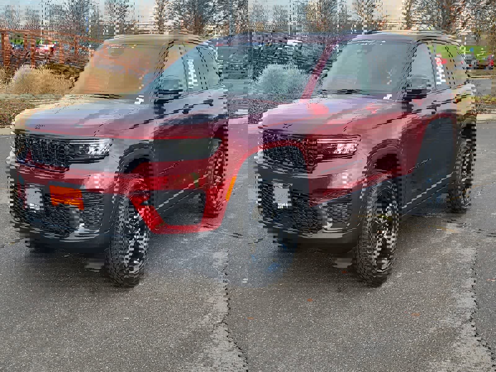 New 2025 Jeep Grand Cherokee Altitude image 1