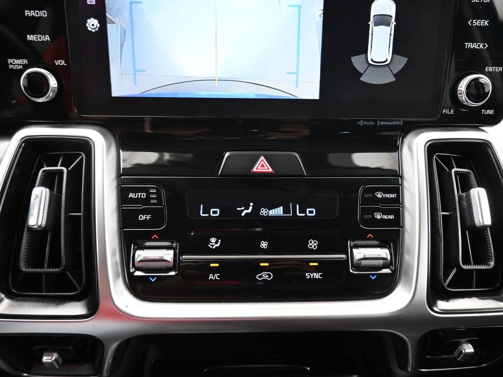 Used 2022 Kia Sorento S image 22