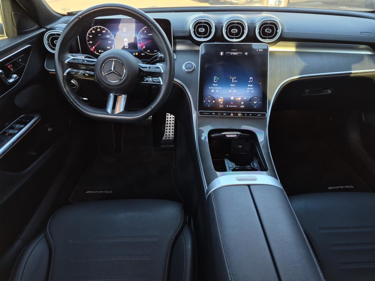 Used 2023 Mercedes-Benz C 300 Sedan image 15