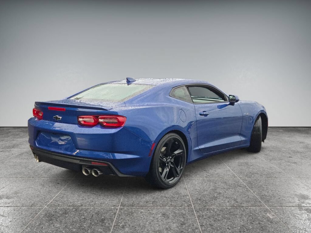 Certified 2023 Chevrolet Camaro LT RWD image 5