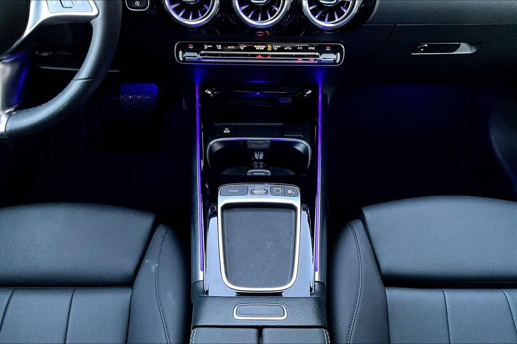 Used 2025 Mercedes-Benz GLA 250 4MATIC image 24