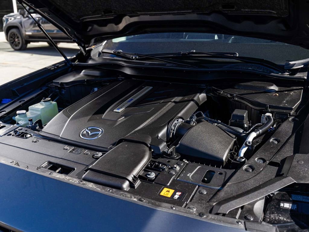 Used 2024 MAZDA CX-90 Plug-In Hybrid w/ Premium Pkg image 36