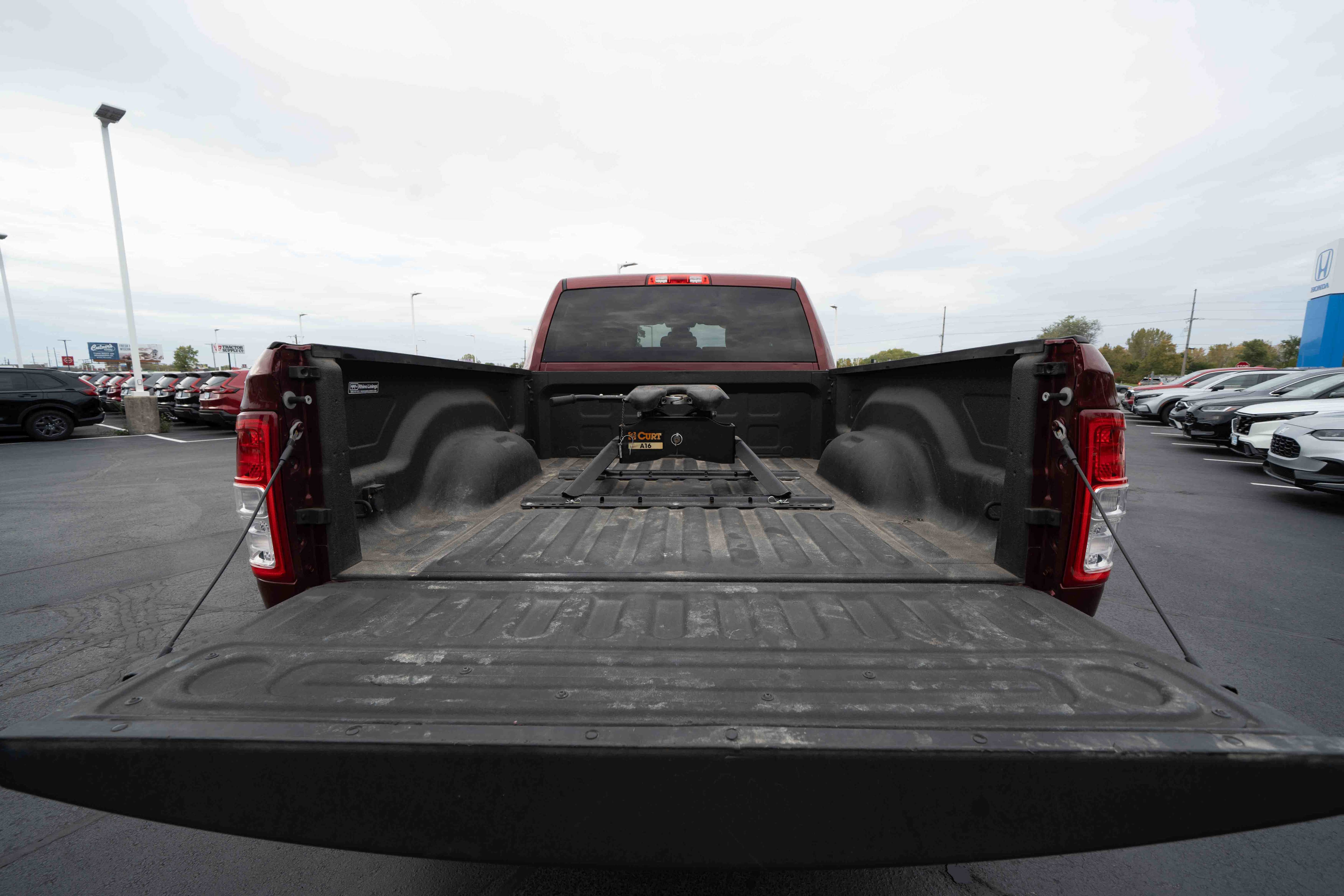Used 2019 RAM 2500 Big Horn image 26