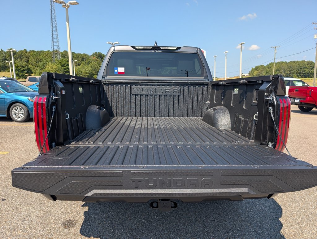 New 2026 Toyota Tundra Platinum w/ TRD Off-Road Package AWD/4WD image 35